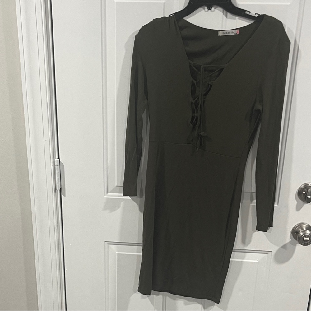Elegant Olive Green Lace-Up Dress